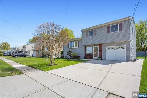 15 Pinho Avenue Carteret NJ 07008