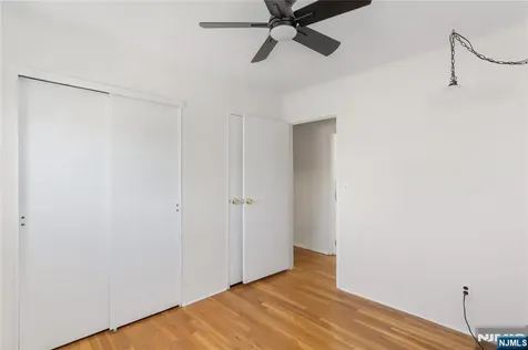 15 Pinho Avenue Carteret NJ 07008