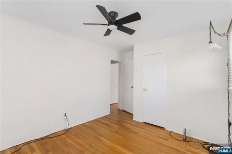 15 Pinho Avenue Carteret NJ 07008