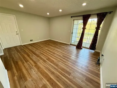 197 Larch Lane Mahwah NJ 07430