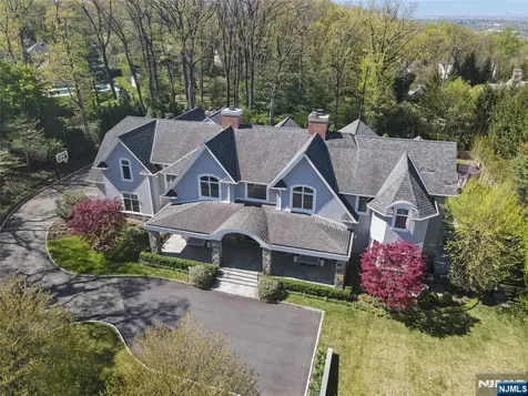 351 Lewelen Circle Englewood NJ 07631