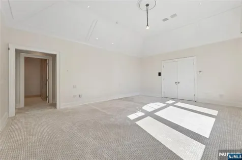 351 Lewelen Circle Englewood NJ 07631