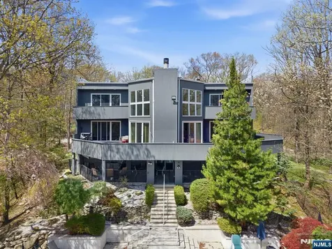 36 Fox Ledge Road Kinnelon Borough NJ 07405