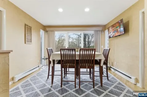 36 Fox Ledge Road Kinnelon Borough NJ 07405