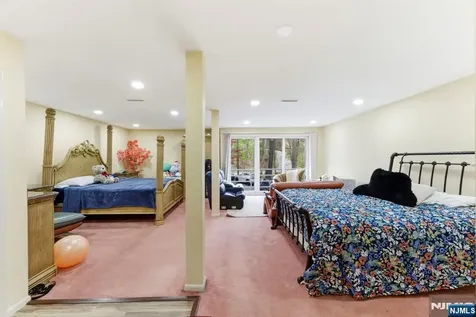 36 Fox Ledge Road Kinnelon Borough NJ 07405