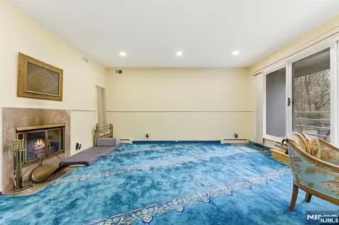 36 Fox Ledge Road Kinnelon Borough NJ 07405