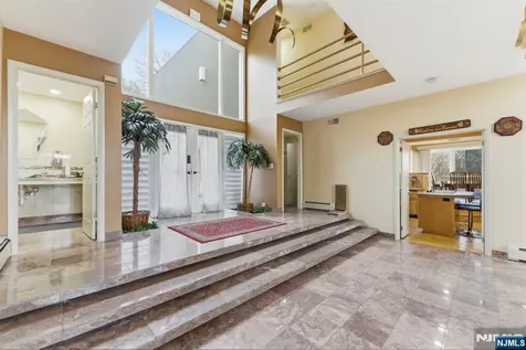 36 Fox Ledge Road Kinnelon Borough NJ 07405