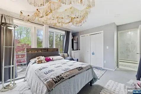 36 Fox Ledge Road Kinnelon Borough NJ 07405