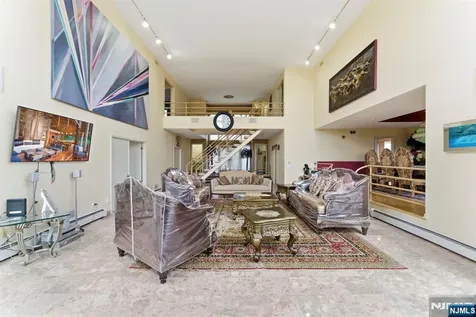36 Fox Ledge Road Kinnelon Borough NJ 07405