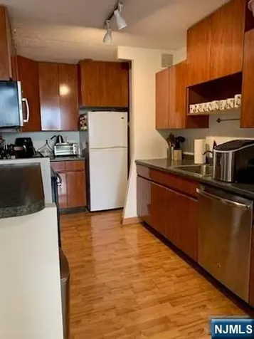 770 Anderson Avenue Cliffside Park NJ 07010