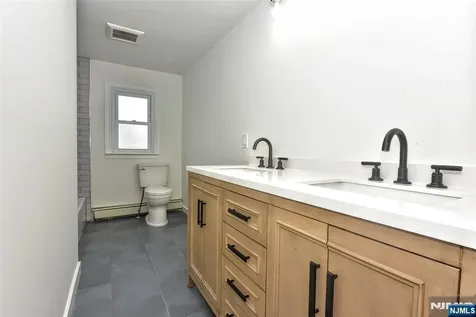 56 E Lake Shore Road Hardyston NJ 07460