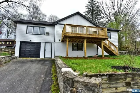 56 E Lake Shore Road Hardyston NJ 07460