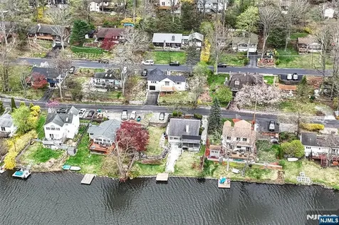 56 E Lake Shore Road Hardyston NJ 07460