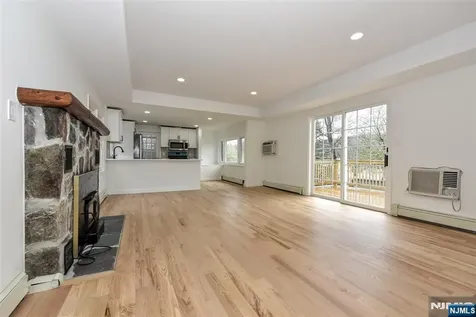 56 E Lake Shore Road Hardyston NJ 07460