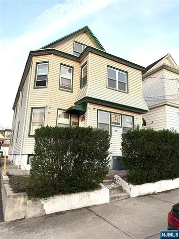 17 Quinn Street Paterson NJ 07501