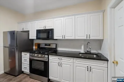 76 Mount Prospect Avenue Newark NJ 07104