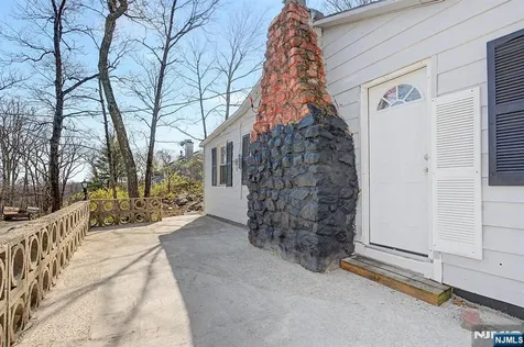 10 Berton Road Boonton Township NJ 07005