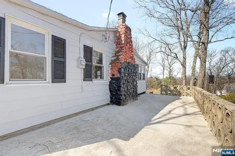 10 Berton Road Boonton Township NJ 07005