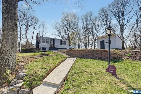 10 Berton Road Boonton Township NJ 07005