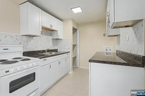 10 Berton Road Boonton Township NJ 07005