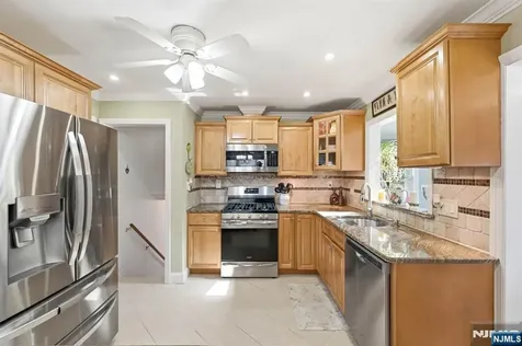 404 Prospect Avenue Oradell NJ 07649