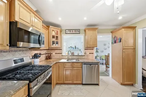 404 Prospect Avenue Oradell NJ 07649