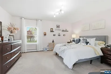 404 Prospect Avenue Oradell NJ 07649