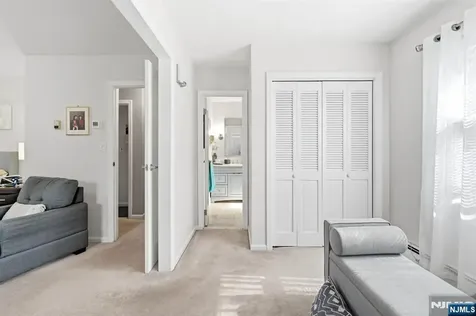 404 Prospect Avenue Oradell NJ 07649