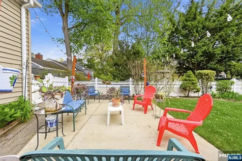 404 Prospect Avenue Oradell NJ 07649