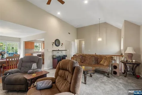 24 Reigler Road West Milford NJ 07421