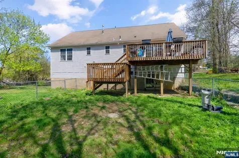 24 Reigler Road West Milford NJ 07421