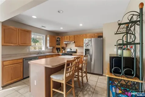 24 Reigler Road West Milford NJ 07421