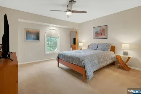18 Cable Court Montville Township NJ 07045