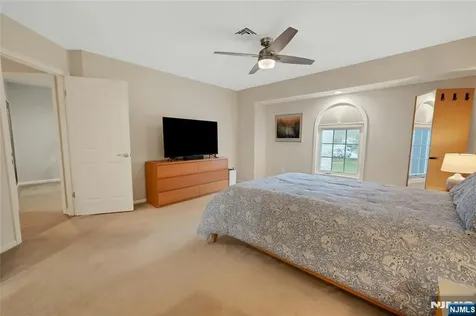 18 Cable Court Montville Township NJ 07045