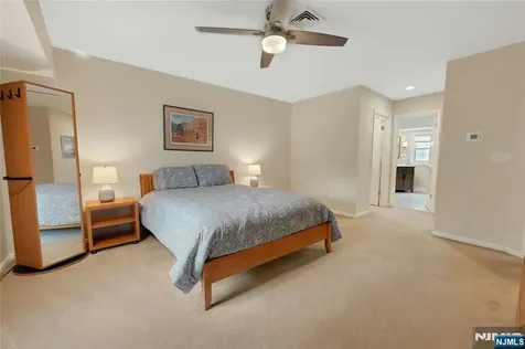 18 Cable Court Montville Township NJ 07045