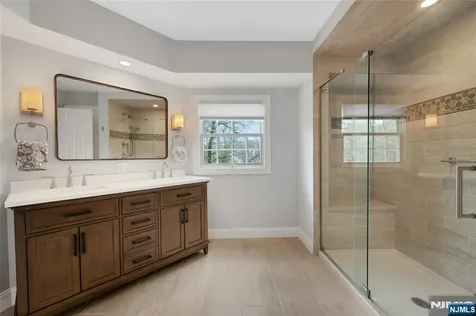 18 Cable Court Montville Township NJ 07045