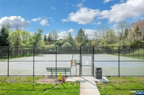 18 Cable Court Montville Township NJ 07045