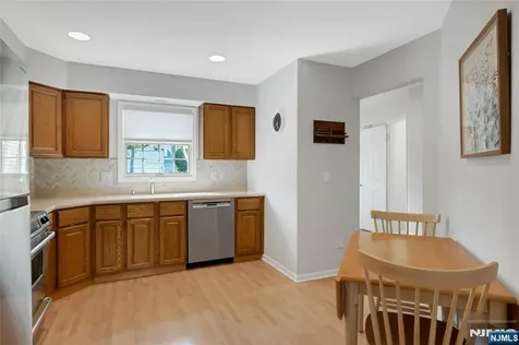 18 Cable Court Montville Township NJ 07045