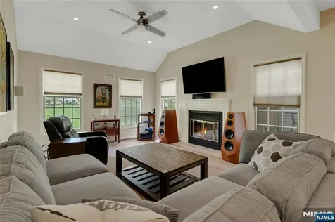 18 Cable Court Montville Township NJ 07045
