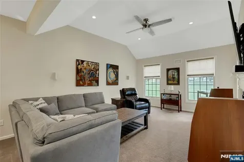 18 Cable Court Montville Township NJ 07045
