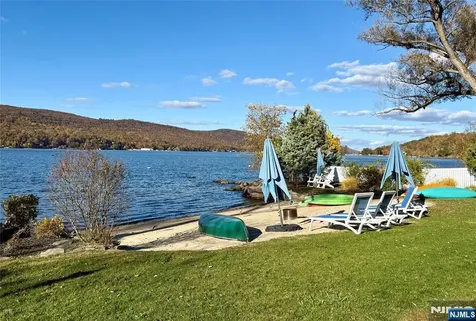 73 Forest Lake Drive West Milford NJ 07421