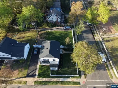 266 Elm Avenue Teaneck NJ 07666
