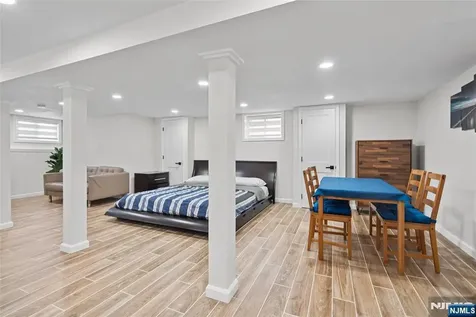 266 Elm Avenue Teaneck NJ 07666