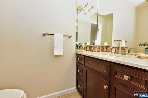 227 Westervelt Lane Mahwah NJ 07430