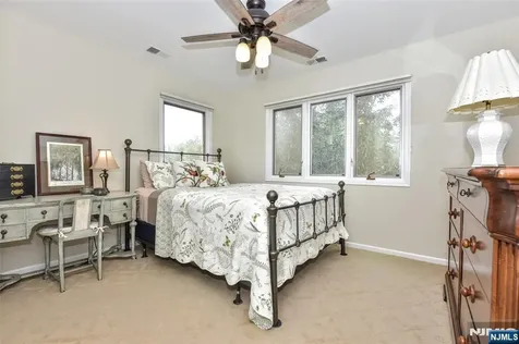 227 Westervelt Lane Mahwah NJ 07430