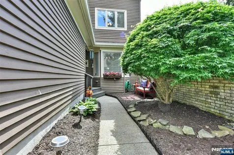 227 Westervelt Lane Mahwah NJ 07430