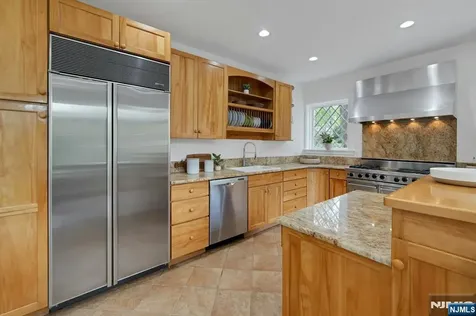 375 Upper Mountain Avenue Montclair NJ 07043