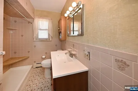217 Grove Street Lodi NJ 07644