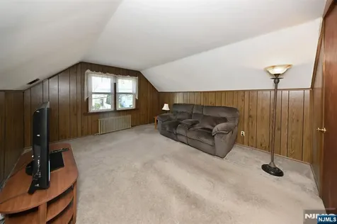 217 Grove Street Lodi NJ 07644
