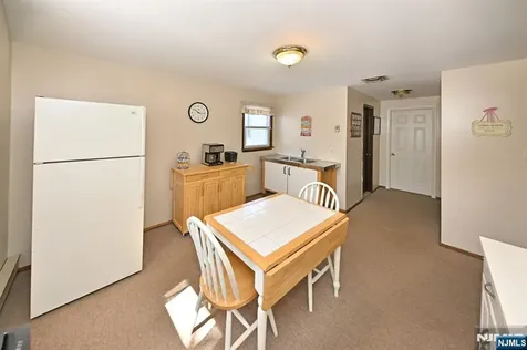 217 Grove Street Lodi NJ 07644